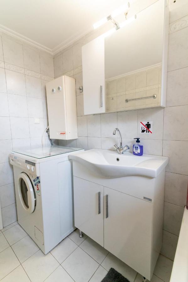 Ikaros Apartment Preveza Exterior photo